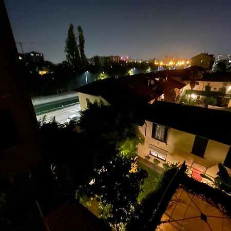 شقة De Sura - La Terrazza Sul Naviglio ميلان المظهر الخارجي الصورة