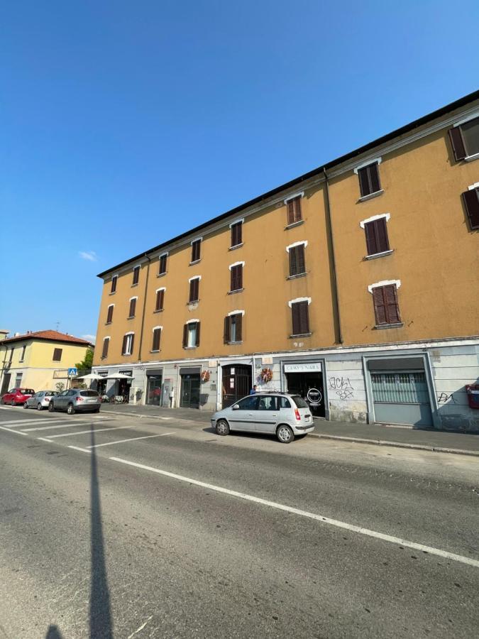 شقة De Sura - La Terrazza Sul Naviglio ميلان المظهر الخارجي الصورة