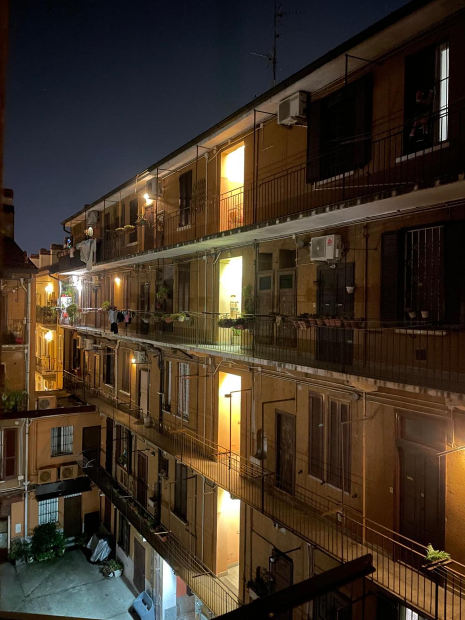 شقة De Sura - La Terrazza Sul Naviglio ميلان المظهر الخارجي الصورة